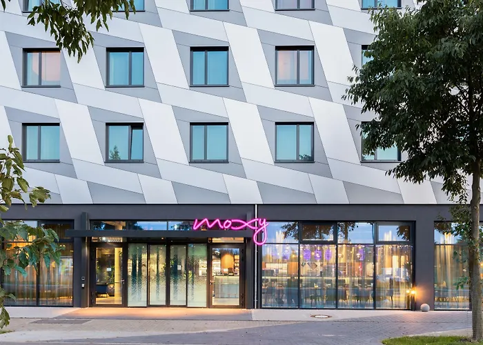 Hotel Moxy Berlin Airport